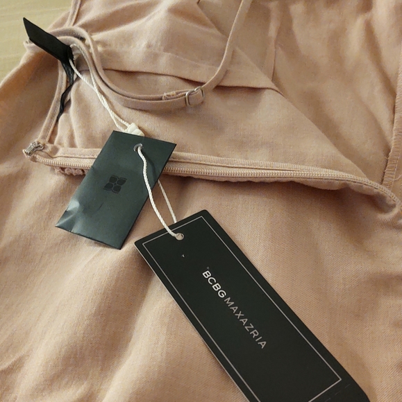 BCBGMaxAzria Romper. Sz. XS - Picture 8 of 12